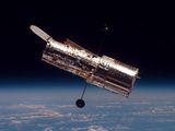 600公里外的太空實境秀：NASA TV