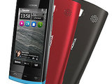 NOKIA 500 新機發表：換殼多彩、1GHz 處理器高速體驗