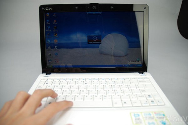 asus-eee-pc-1101ha_11
