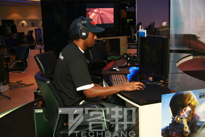 ZOWIE_002 ZOWIE_002