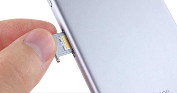 美版iPhone 14只能用eSIM卡，那麼原本SIM卡托盤的位置用來放了什麼東西？