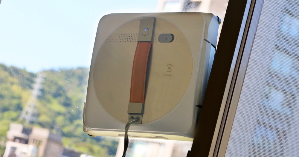 擦窗機器人 Ecovacs Glassbot W1 Pro 實測,適合家有大面窗、希望常保窗景乾淨的人入手