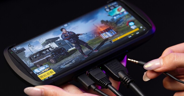 Sony Xperia 1 IV Gaming Edition 電競特仕版 10/28 上市，組合價 42,990 元