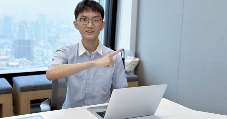 WWDC 2023 台灣唯一獲獎者！吳承翰入選 Swift 學生挑戰賽，作品教人用柯爾文手勢彈奏音樂