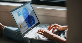 如何查詢目前使用的Windows 11版本組建？