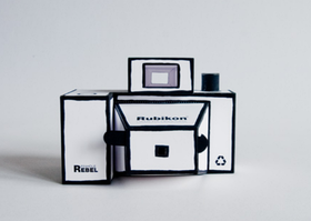 Rubikon 紙相機：自己 DIY、讓學生了解針孔成像原理，拍的照片還不錯