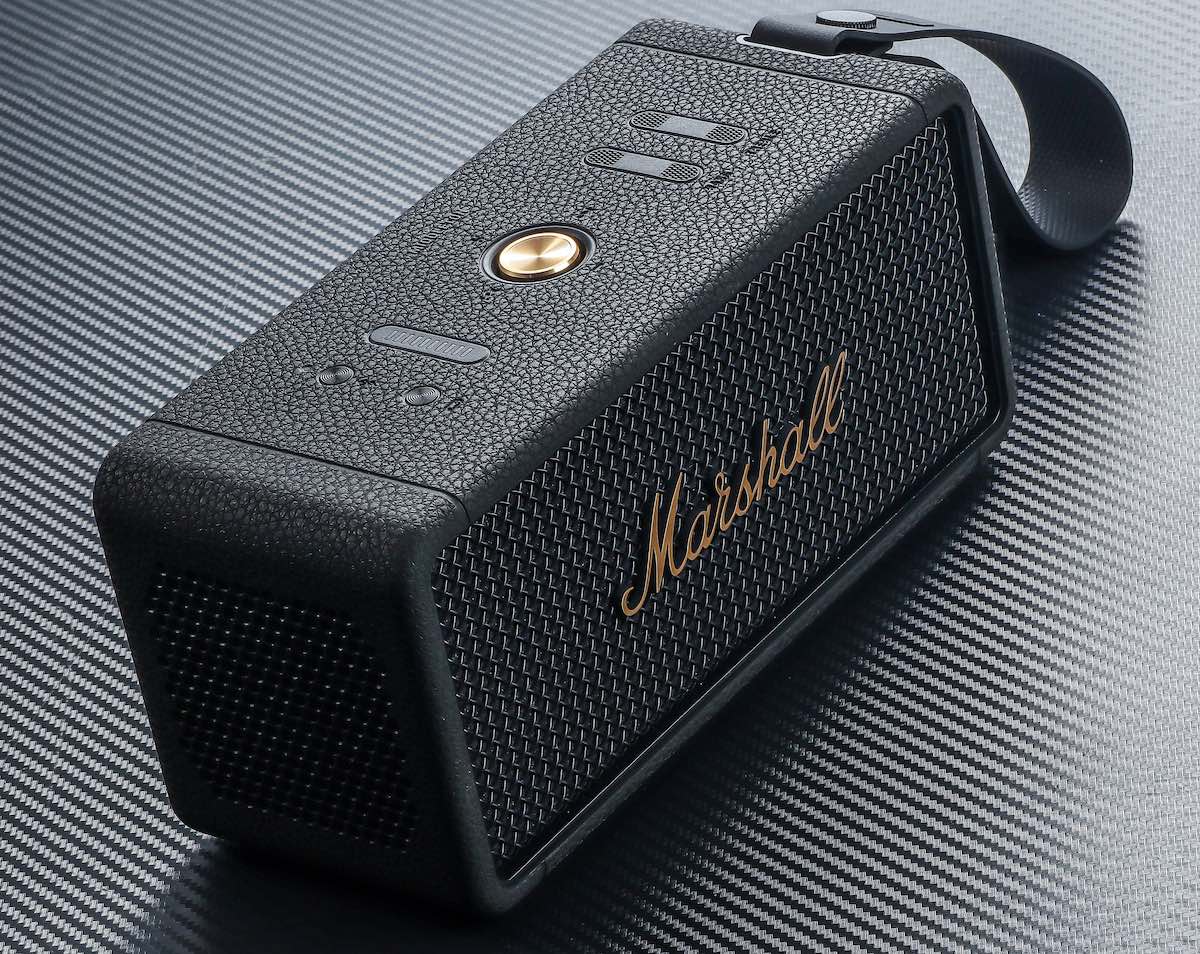 Marshall Middleton: The Ultimate Outdoor Bluetooth Speaker with Four-Speaker System and Power Bank Function