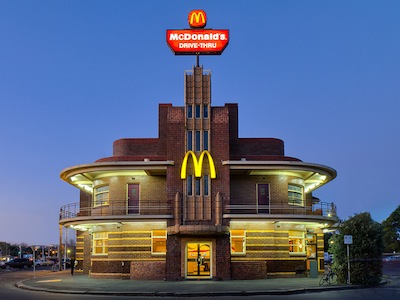 世界各地驚奇造型的麥當勞大集合，你去過幾個？