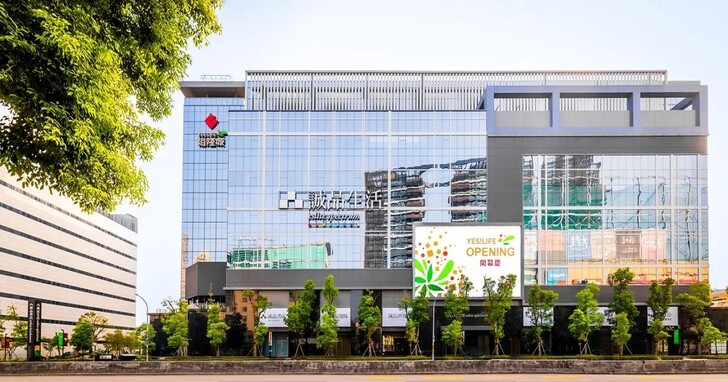 亞洲最大「誠品生活新店」裕隆城開幕，目標超越誠品信義店、一樓直達四樓書店30米天井最大看點