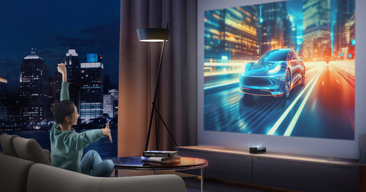 OVO再推新物種「Neo無框電視」超短焦智慧投影機，離牆45公分可投影百吋