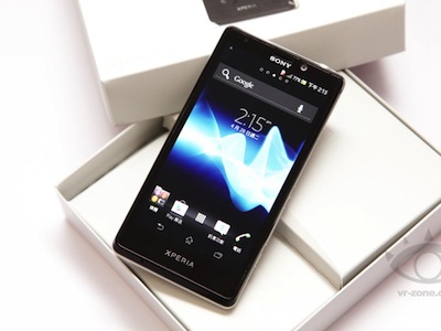 Sony Mobile 旗艦新機 Xperia LT30p 今日開賣，開箱動手玩