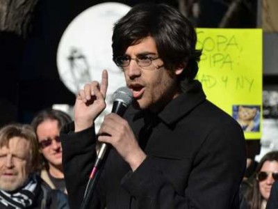 Aaron Swartz 之死促使學界反省，Anonymous 駭垮 MIT 網站