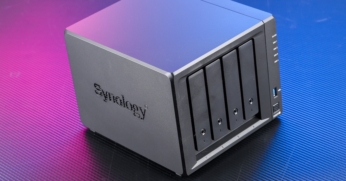 Synology DS925+ 開箱評測:進階用戶的高效儲存解決方案
