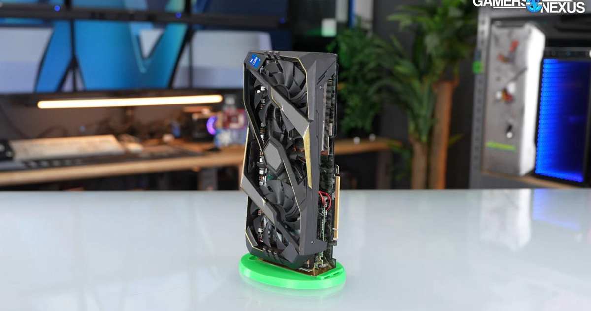 強人將 GeForce RTX舊顯卡DIY改造成迷你電腦!搭載Intel i7處理器真的能開機跑遊戲