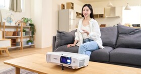 從會議室到客廳大畫面，Epson 全新商用投影機系列，為每一種「視界」量身打造！