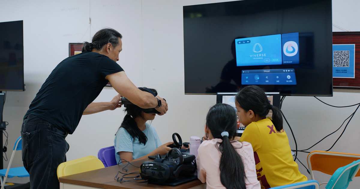 HTC VIVERSE Create 攜手辛亥國小,實現零程式基礎的 3D 創作教學