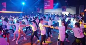 小米 FIT WITH MI 運動會，搭配 Xiaomi 手環 10 與 Watch S4 展現智慧穿戴應用