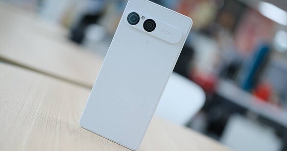 D764e383e7d8f9788f80a50a9004f934