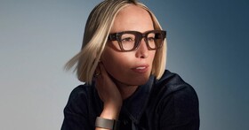 Meta 發表新一代 AI 眼鏡：Ray-Ban Display 結合 EMG 腕帶，不用帶手機就能看訊息、導航、即時翻譯