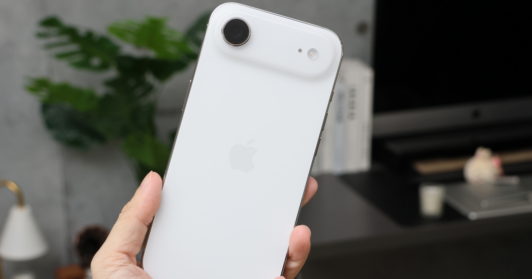 iPhone Air 二週使用心得：輕薄優雅的日常夥伴，性能與續航表現出乎意料