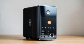 小米也要推出NAS？採用ARM架構：金屬機身、雙硬碟槽
