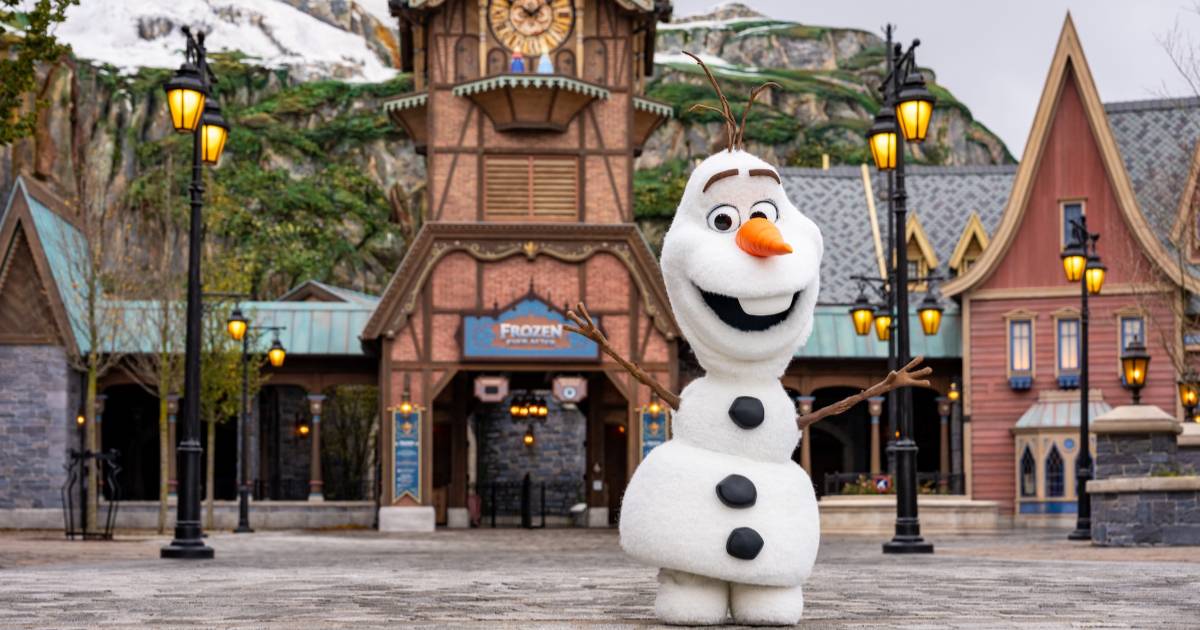 迪士尼魔法成真！《冰雪奇緣》雪寶 AI 機器人登場，香港迪士尼就能看到