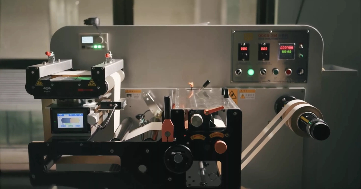 紙做的電池真的能用了！Flint 植物纖維電池量產上市，AA、AAA 規格通通有