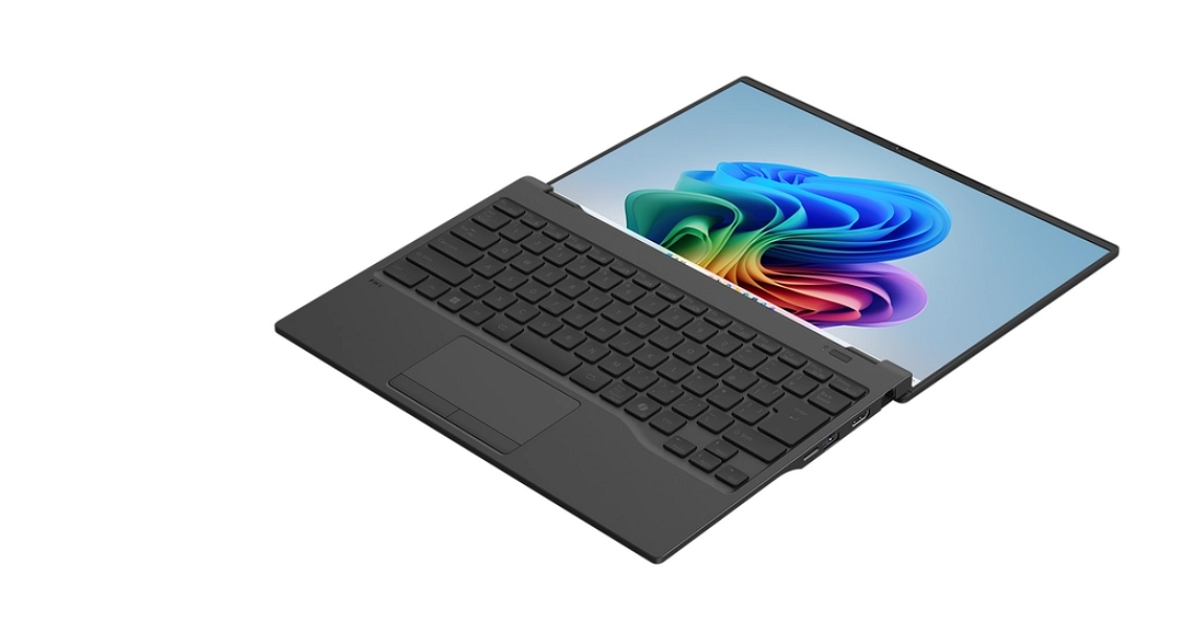 富士通14吋AI筆電僅634克！史上最輕Copilot+ PC誕生！