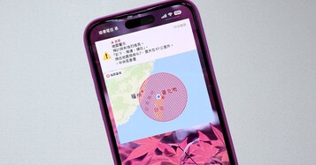 21501a4cb2232305fb9e3a8a3942ca87