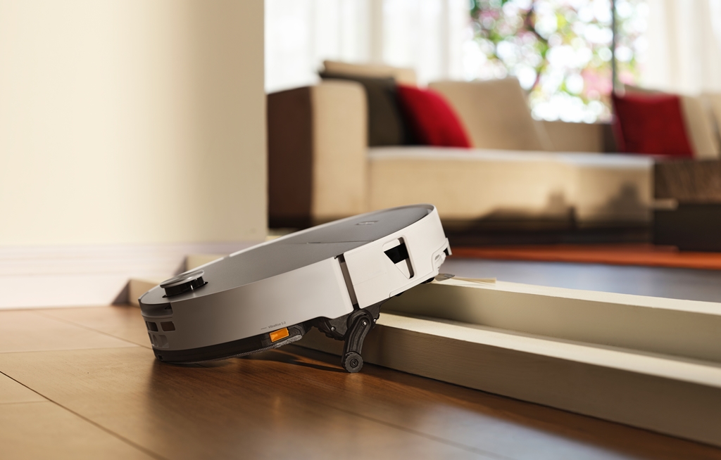 會爬門檻的掃拖機器人！石頭科技 Saros 20 Sonic 在台上市