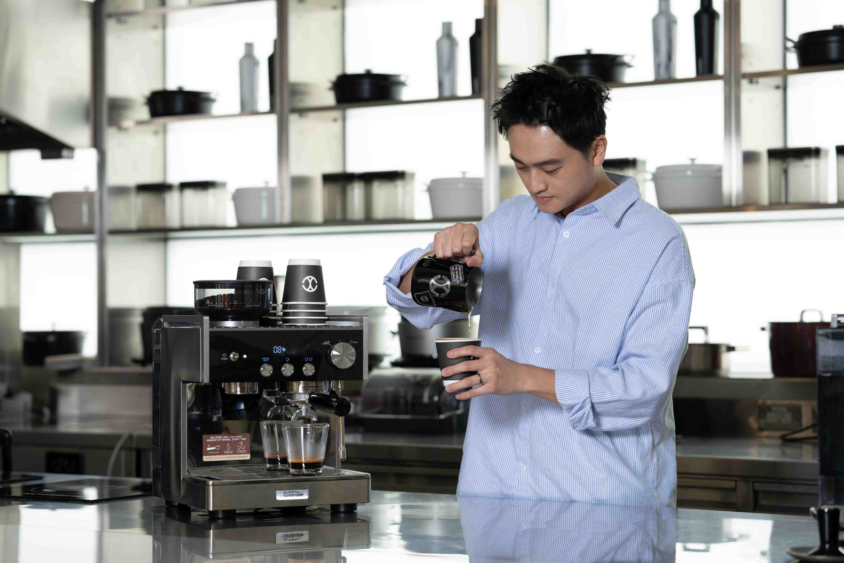 恆隆行代理 Sunbeam 發表 2026 三款咖啡機新品，涵蓋義式與冷萃技術、期間限定咖啡體驗