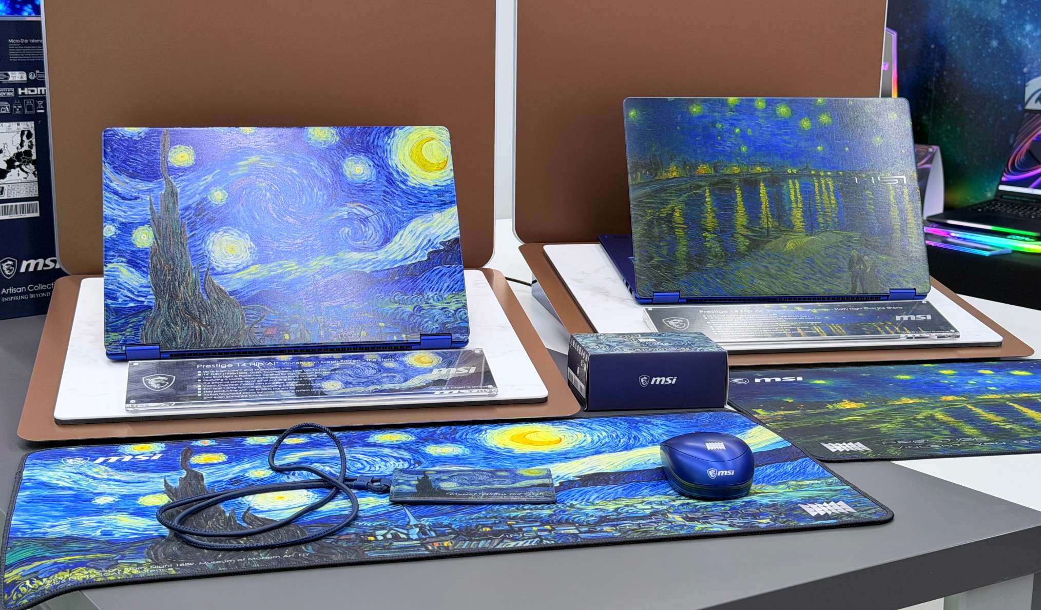 【COMPUTEX 2026】MSI Prestige 14 Flip AI+ 梵谷特仕版亮相！《星夜》與《隆河上的星夜》化身 AI 筆電