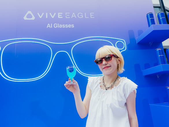 HTC 於三創打造 VIVE Eagle 快閃空間，現場展示 AI 眼鏡語音翻譯與生活紀錄功能