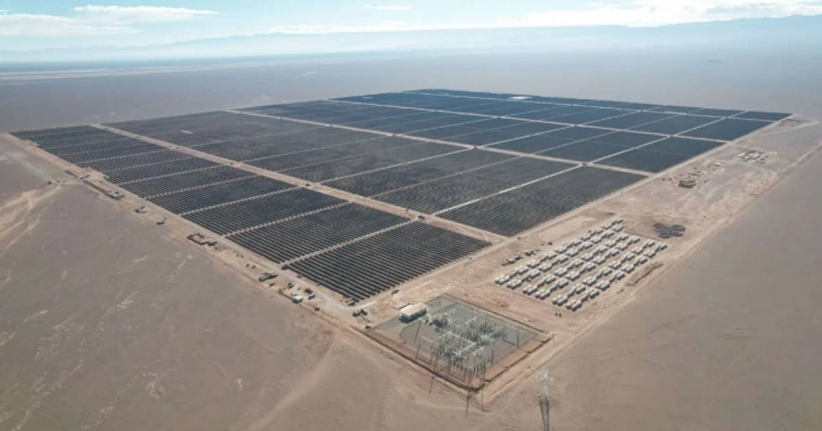 為了AI算力跟Meta拼了！特斯拉簽約包下德州大規模太陽能發電，自家產能趕不上需求