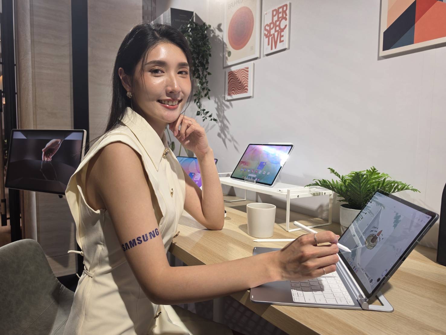 換上天璣 9500 旗艦、5.1mm 超薄大螢幕！三星 Galaxy Tab S12 系列登台，主打深度整合 AI 助理與 7 年長效升級