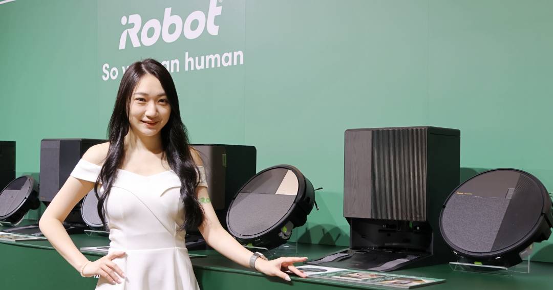 iRobot 2026 Roomba 五大系列掃拖機器人登台！旗艦 Max 875 Combo 加入 60 度熱霧清潔