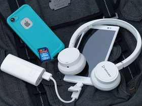 小編樂活輕旅行，必帶 3C 科技產品！