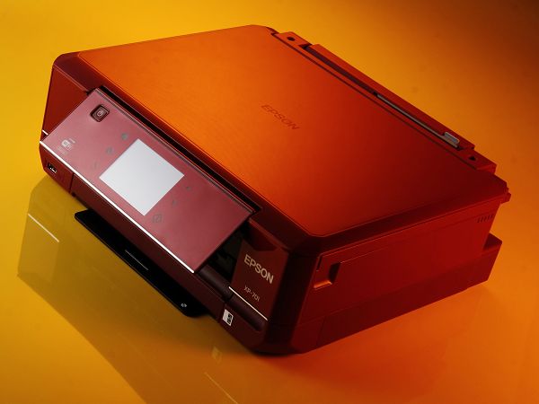 Epson XP-701印表機評測：體積輕巧，相片應用功能豐富多元