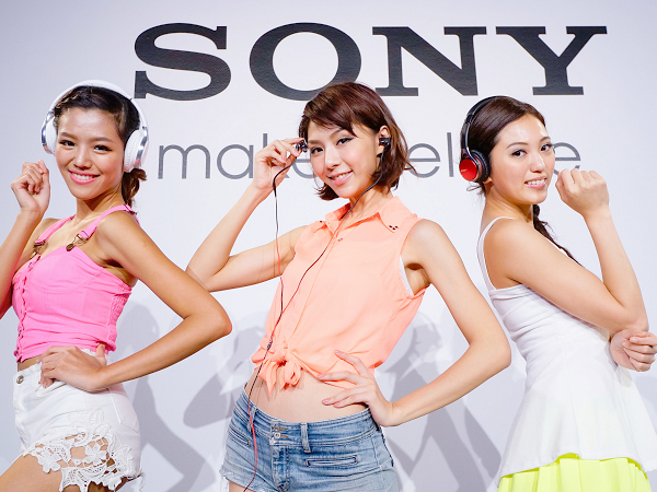 Sony 發表 15 款耳機產品，MDR-10 耳罩系列、XBA-H 混合單體系列打頭陣