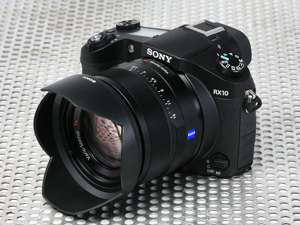 Sony RX10 評測：1吋感光元件、F2.8 恆定光圈、錄影強悍的玩家旅遊機
