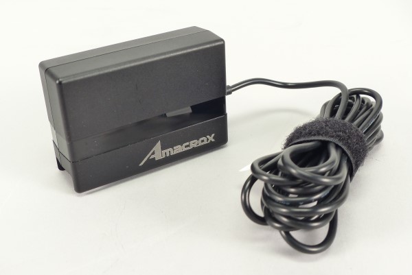 比滑鼠還要小！高效率 Amacrox A one 筆電充電器實測