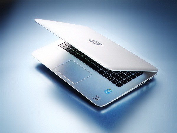 HP ENVY TouchSmart 14 評測：3200×1800 超高解析度筆電