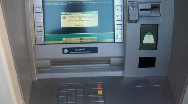 只要一隻隨身碟就能破解 ATM？談 Windows XP 危機