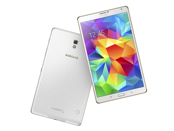 Samsung GALAXY Tab S 玩轉繽紛色彩。市售最先進的行動顯示科技，色彩更豐富、明亮、栩栩如生！