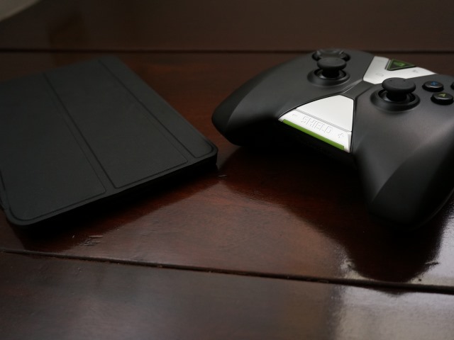 NVIDIA Shield Tablet專屬控制器、保護蓋：實測篇