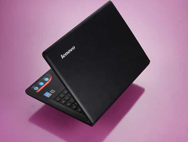 Lenovo IdeaPad 100 評測：萬元 14  吋筆電，入門的平價選擇