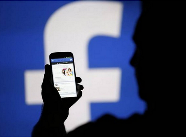Facebook 榨乾 iPhone 電力有解，官方坦承耗電並向用戶致歉