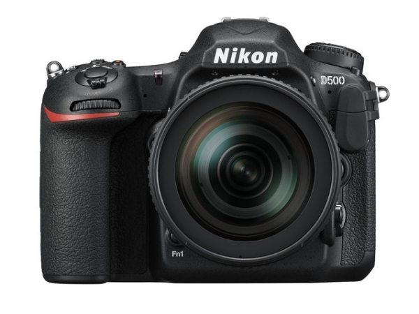 真正的DX機皇！Nikon D500：10fps連拍/4K錄影/2090萬畫素，該衝了嗎？