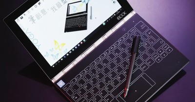 Lenovo Yoga Book 是輕薄筆記型電腦也是隨身繪圖板 T客邦