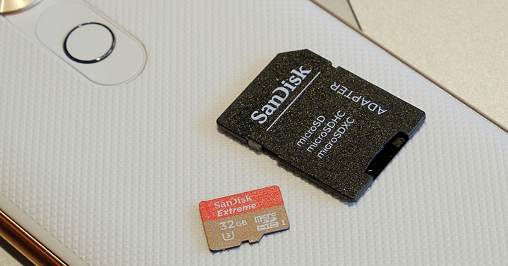 SanDisk 推出可存手機 app 的 microSD 記憶卡，售價高達 7999 元